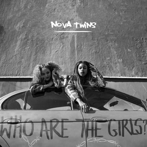 Obraz artykułu Nova Twins - "Who Are The Girls?"