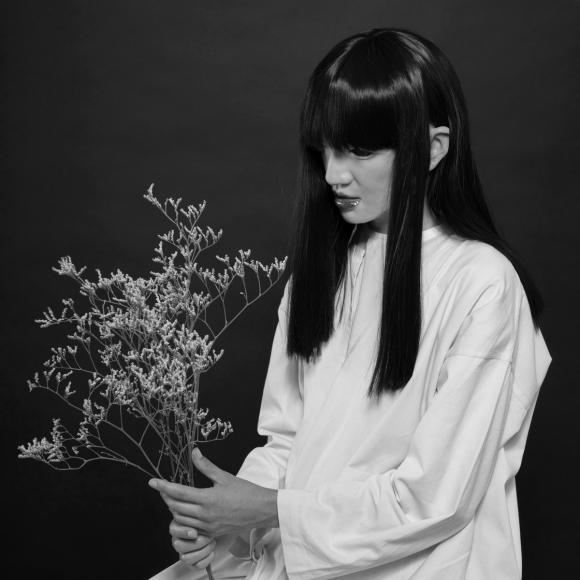 Obraz artykułu Sui Zhen - "Losing, Linda"