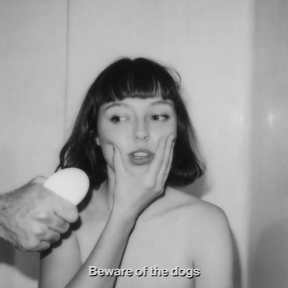 Obraz artykułu Stella Donnelly - "Beware of the Dogs"