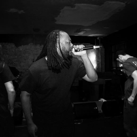 Obraz artykułu Angry Blackmen. Industrialny hip-hop z Chicago