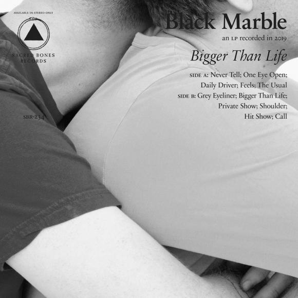 Obraz artykułu Black Marble - "Bigger Than Life"